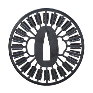 雕刻铁镡2.png